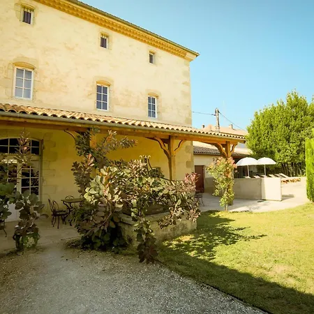 Une Chambre A La Maison Du Ballandreau * Monségur